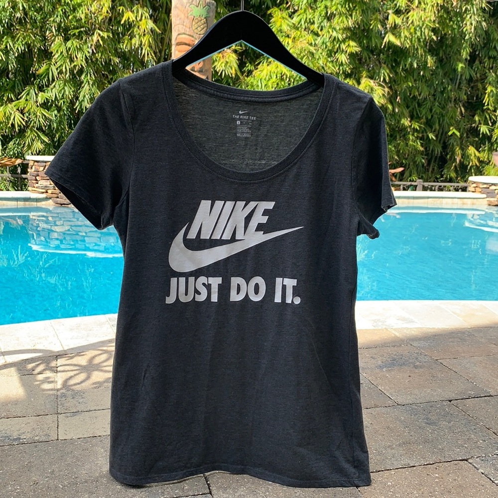 Nike Just Do It tshirt